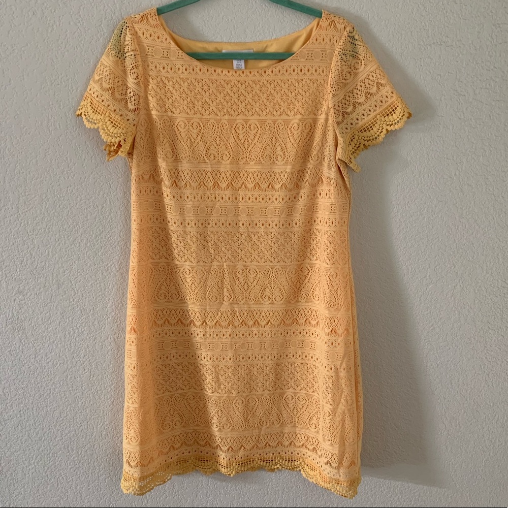 Yellow dress